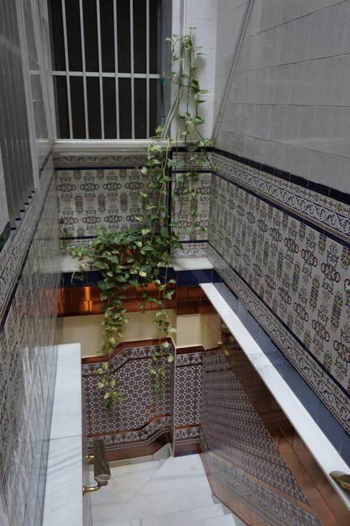 Hostal Alamare Sevilla Kültér fotó
